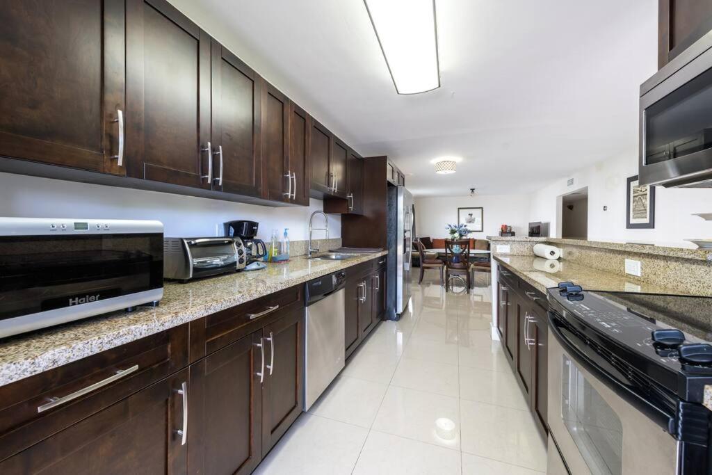 A1 - Endless Summer Vacation Rentals - Affordable Luxury Near Downtown Φορτ Λόντερντεϊλ Εξωτερικό φωτογραφία